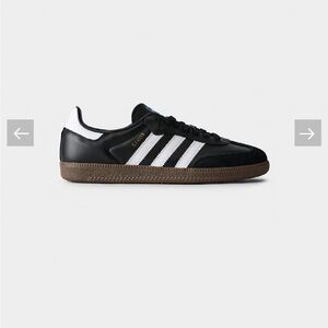 Adidas Sambas women’s size 9